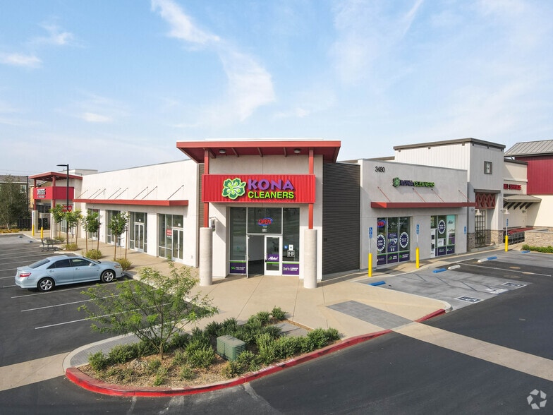 3480 E Ontario Ranch Rd, Ontario, CA for lease - Primary Photo - Image 1 of 12