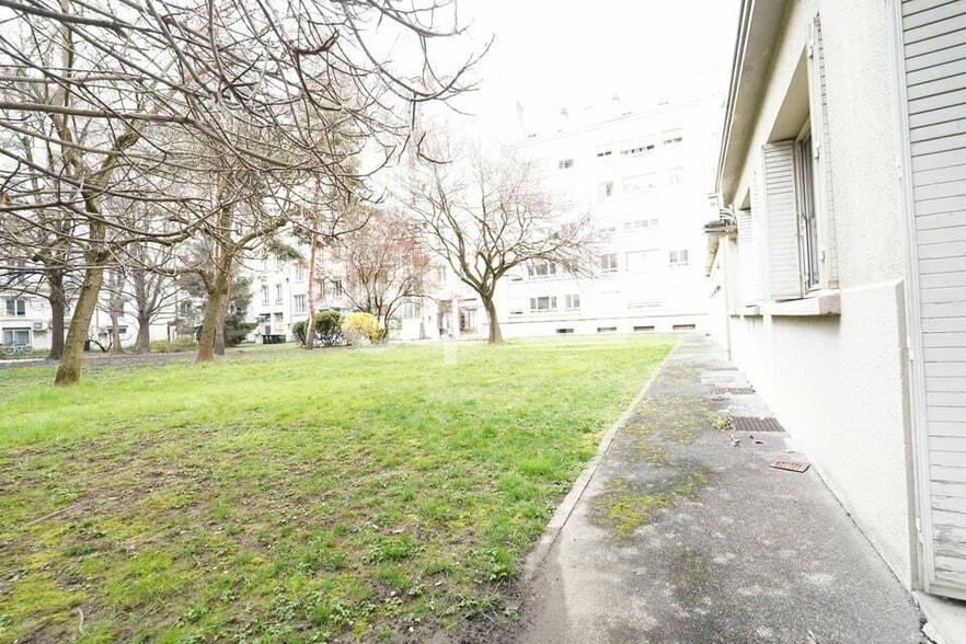 108 Rue Robert, Lyon for lease - Building Photo - Image 3 of 7