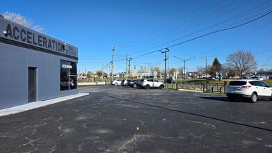 34165 S Gratiot Ave, Clinton Township, MI for lease Building Photo- Image 2 of 5
