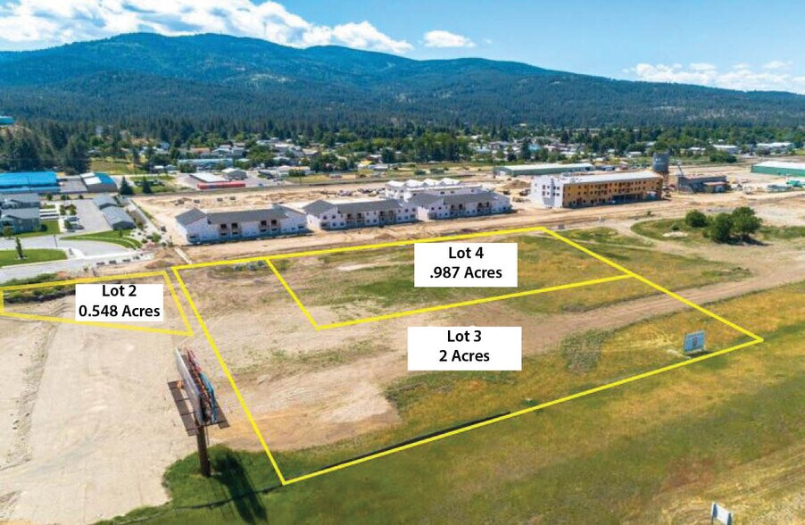 1091 E 4th Ave, Post Falls, ID à louer - Photo du bâtiment - Image 2 de 3