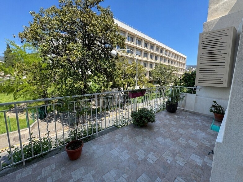 Retail in Nice for sale - Building Photo - Image 3 of 33