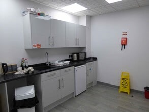 Eastern Way, Cannock for lease Interior Photo- Image 1 of 5