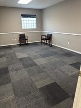 110 Athens St, Tarpon Springs, FL for lease Interior Photo- Image 1 of 1