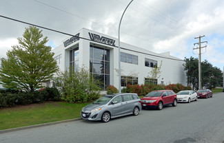 Plus de détails pour 8371 129th St, Surrey, BC - Industriel à vendre