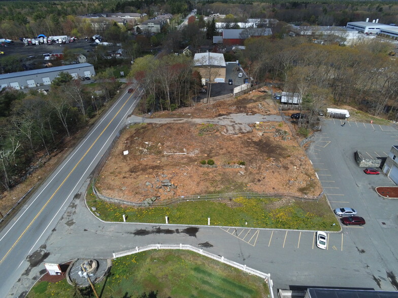 329 N Main St, Middleton, MA for sale - Aerial - Image 1 of 1