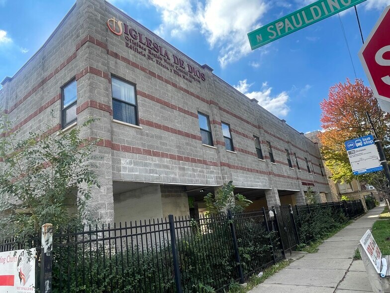 3305 W Division St, Chicago, IL à louer - Photo du bâtiment - Image 2 de 11