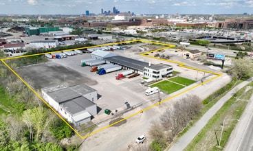 1560 W Raymond St, Indianapolis, IN for lease Building Photo- Image 1 of 8