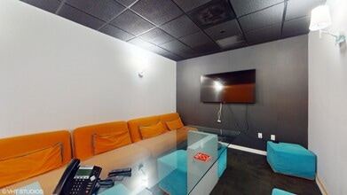 7950 NW 53rd St, Doral, FL for lease Interior Photo- Image 2 of 24