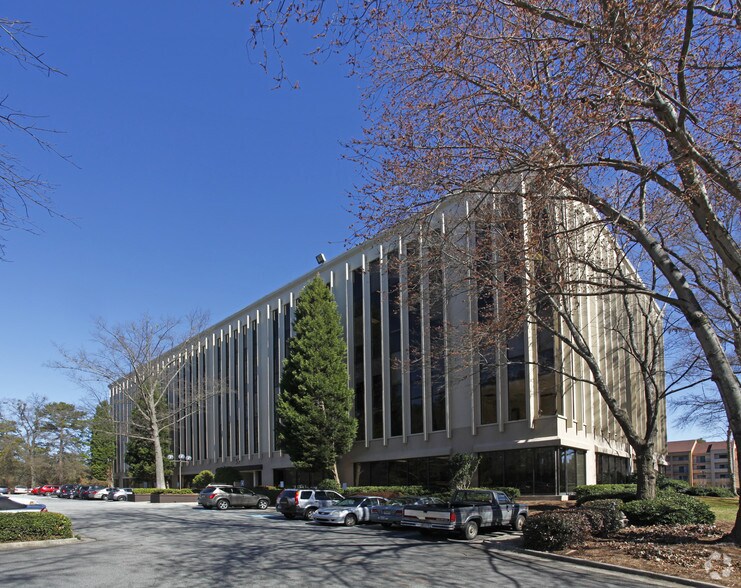 57 Executive Park Dr NE, Atlanta, GA à louer - Photo du bâtiment - Image 3 de 5