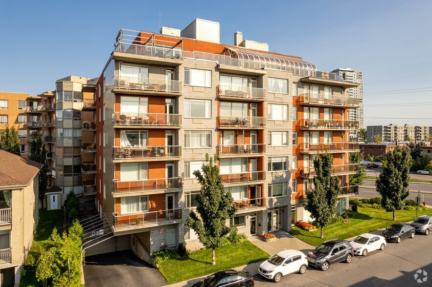 1280-1300 Rue Alain-Grandbois, Montréal, QC for sale - Primary Photo - Image 1 of 5