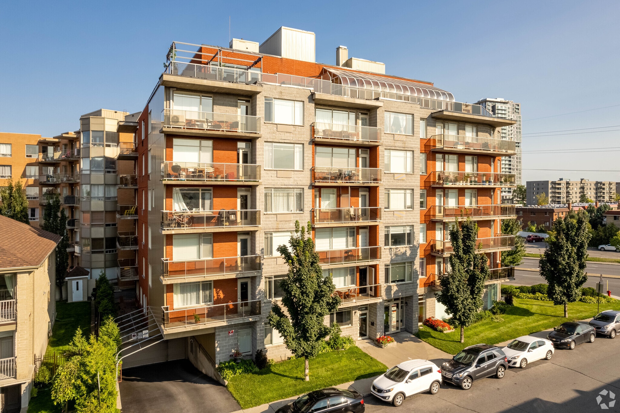 1280-1300 Rue Alain-Grandbois, Montréal, QC for sale Primary Photo- Image 1 of 6