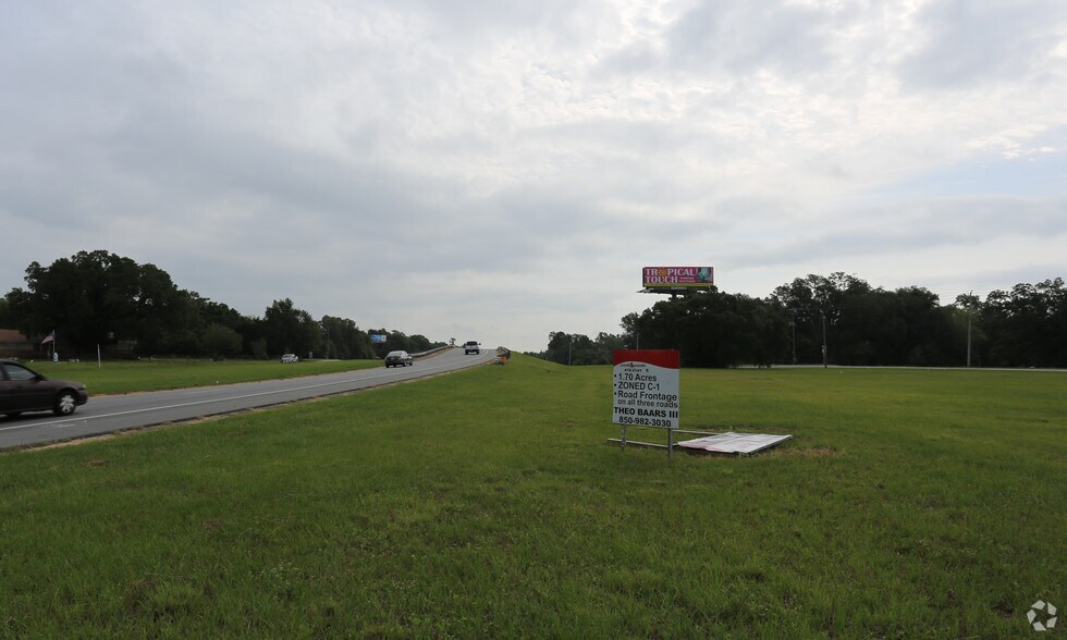 2475 E Nine Mile Rd, Pensacola, FL for sale - Primary Photo - Image 1 of 2