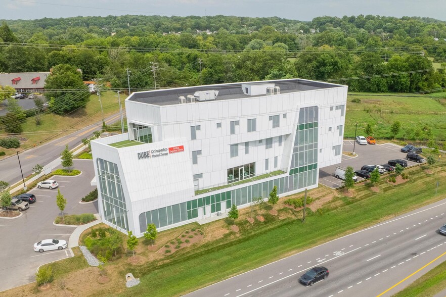 Greater Nashville Medical Office portfolio of 2 properties for sale on LoopNet.ca - Aerial - Image 1 of 8