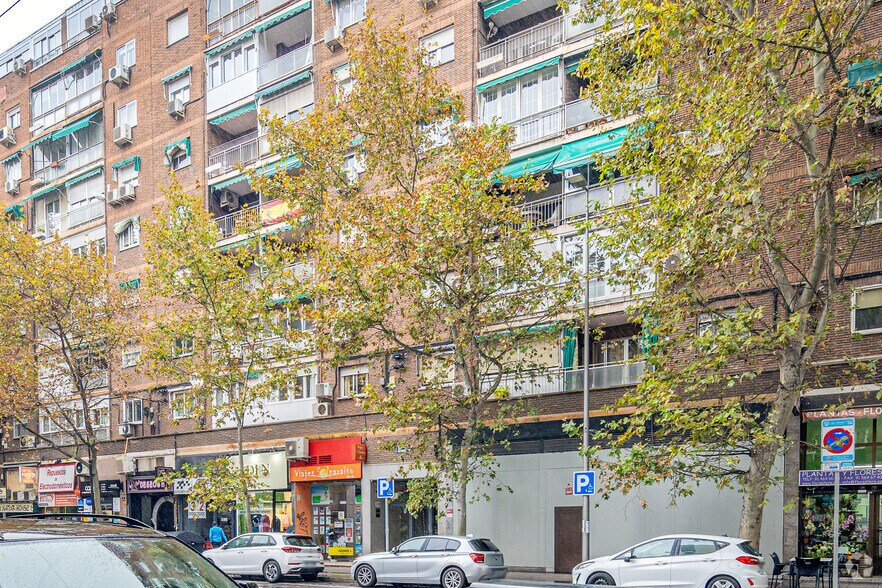 Calle Antonio López, 61, Madrid, Madrid à louer - Photo du bâtiment - Image 2 de 4