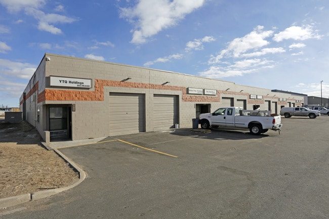 More details for 3596 Moline St, Aurora, CO - Industrial for Lease