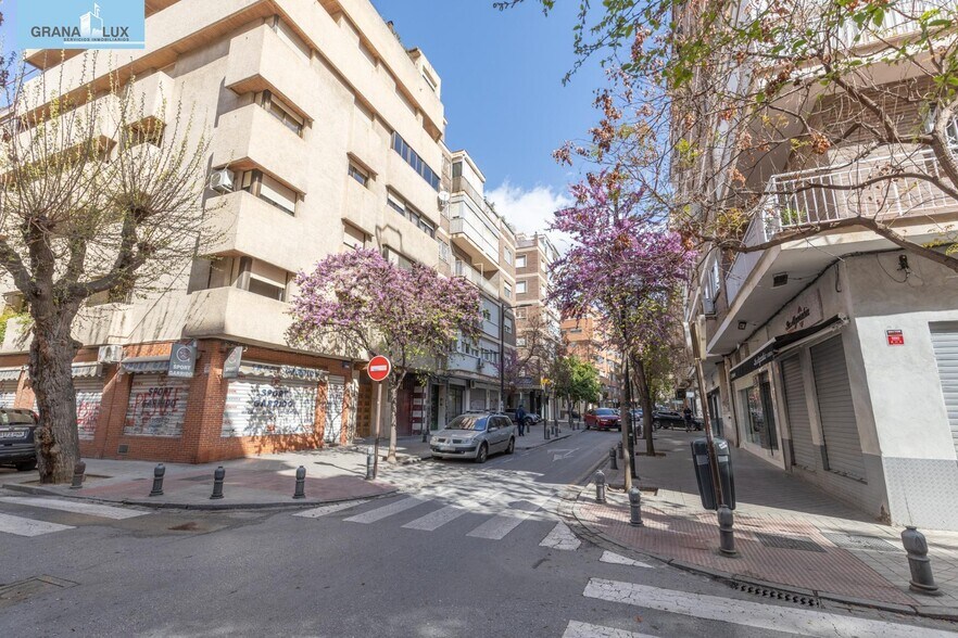 Calle Mulhacén, 8, Granada, Granada for sale - Building Photo - Image 3 of 30