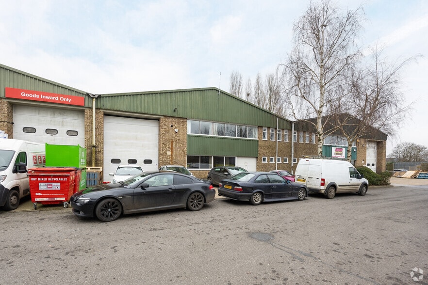 Bircholt Rd, Maidstone for lease - Building Photo - Image 2 of 4