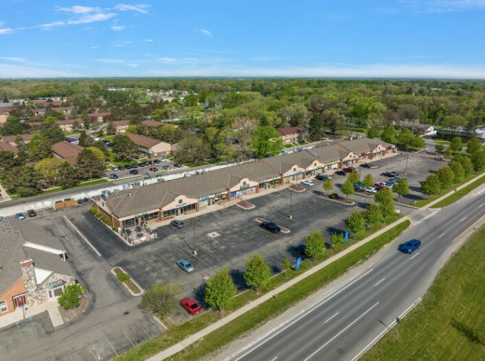 45537-45581 Mound Rd, Shelby Township, MI à louer - Photo du bâtiment - Image 2 de 3