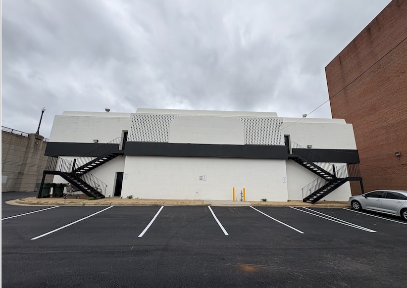 6909 Old Keene Mill Rd, Springfield, VA à louer - Photo du bâtiment - Image 2 de 5