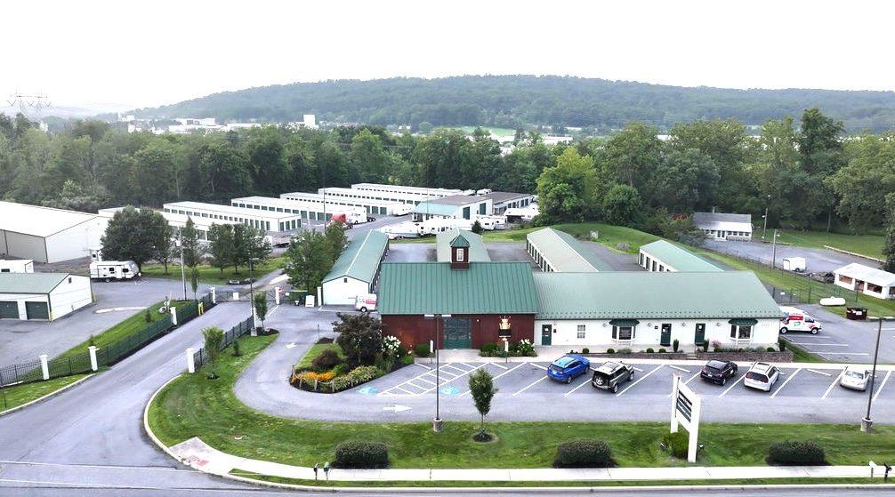 1802 N Reading Rd, Stevens, PA for lease Building Photo- Image 1 of 3