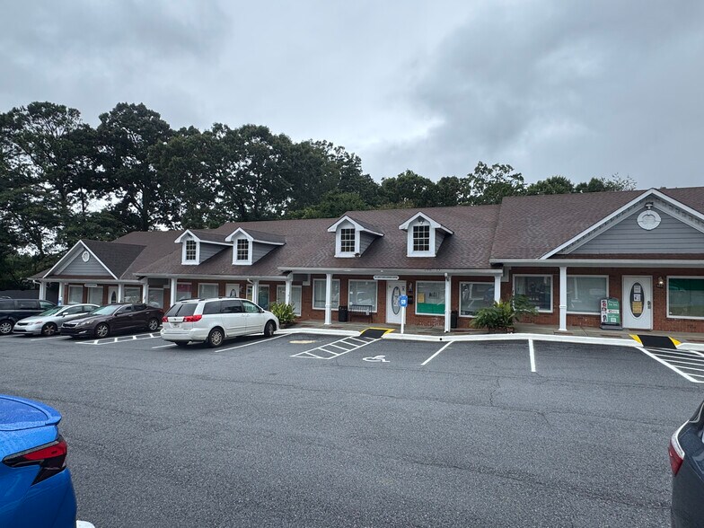 148-154 Valley Hill Rd SW, Riverdale, GA à vendre - Photo du bâtiment - Image 1 de 1