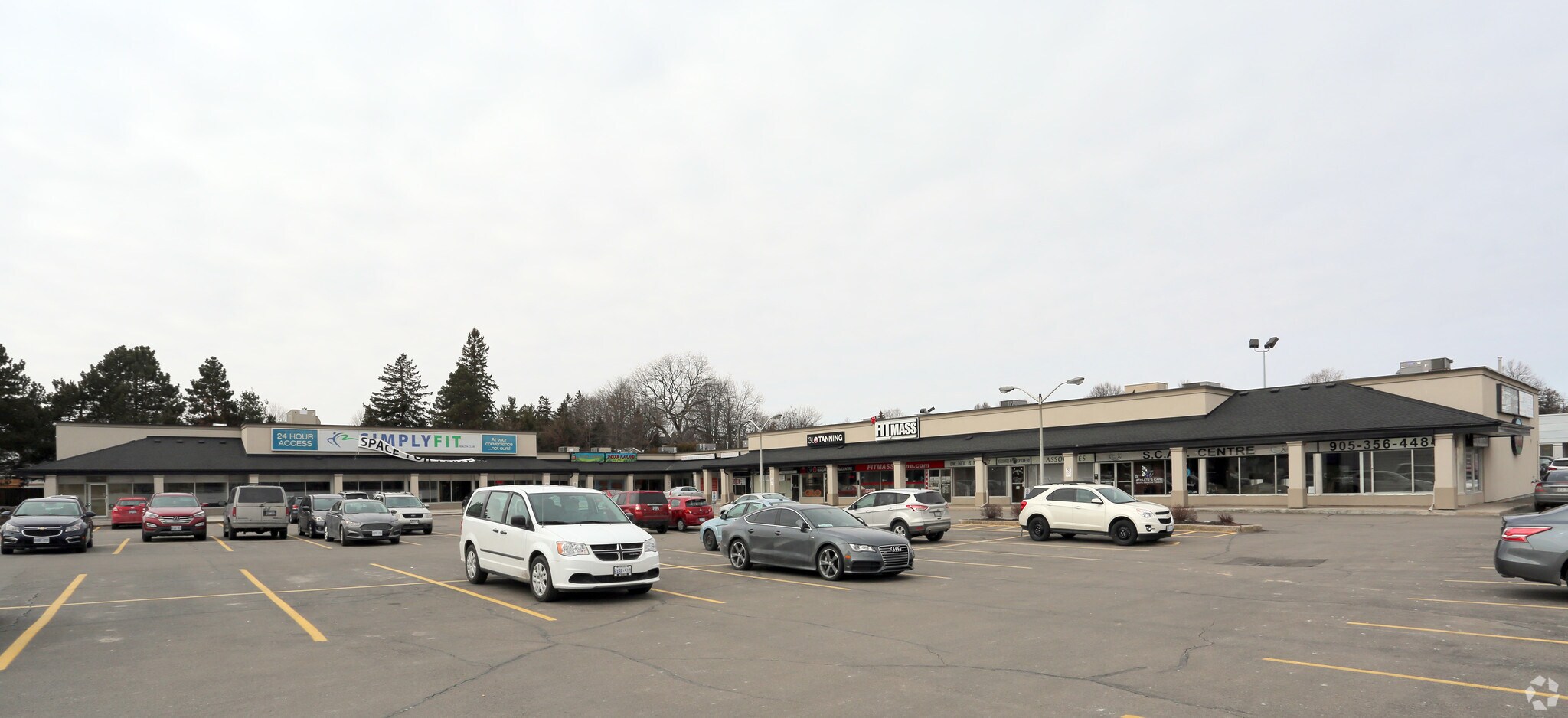 4465 Drummond Rd, Niagara Falls, ON for sale Primary Photo- Image 1 of 1