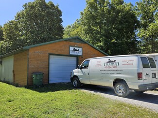 Plus de détails pour 244 County Road 555B, Tecumseh, MO - Industriel à vendre