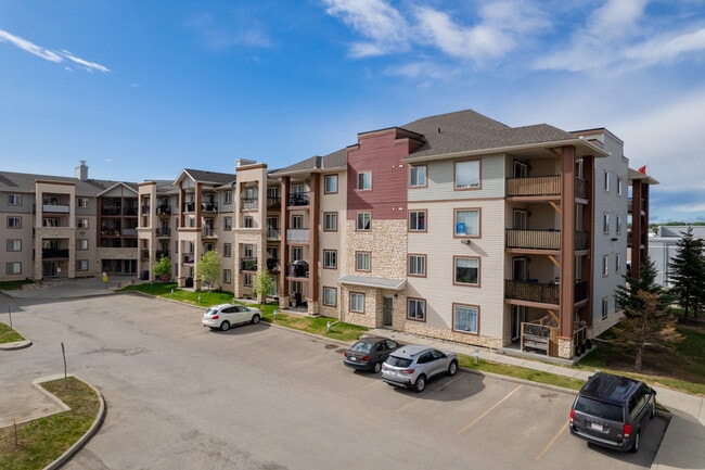 More details for 505 Railway St W, Cochrane, AB - Multifamily for Sale