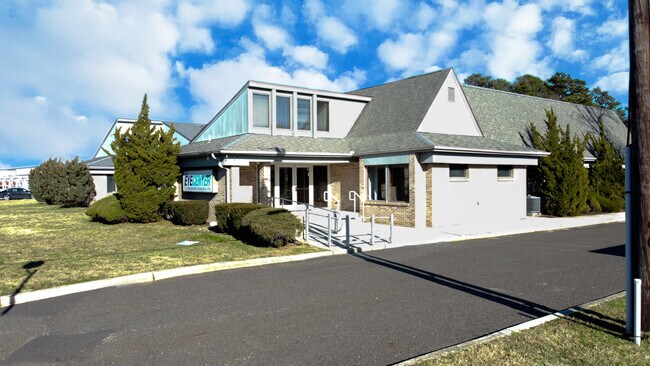 Plus de détails pour 2835 S Delsea Dr, Vineland, NJ - Bureau à vendre