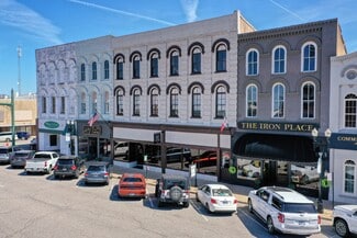 More details for 121 N Poplar St, Paris, TN - Retail for Sale