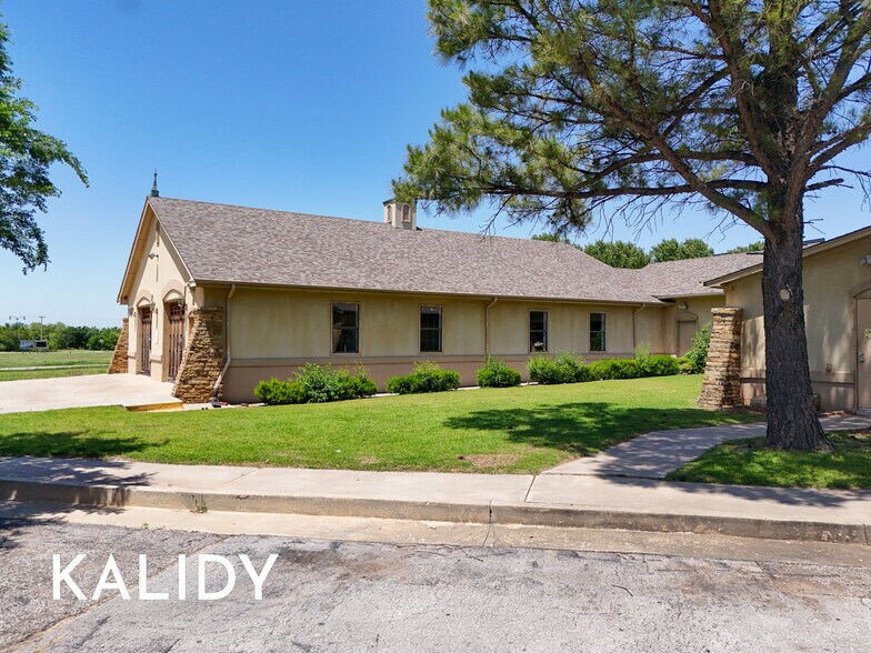 14909 N Kelly Ave, Edmond, OK à louer - Photo du bâtiment - Image 3 de 54