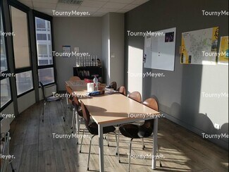 Plus de détails pour Bureau à vendre