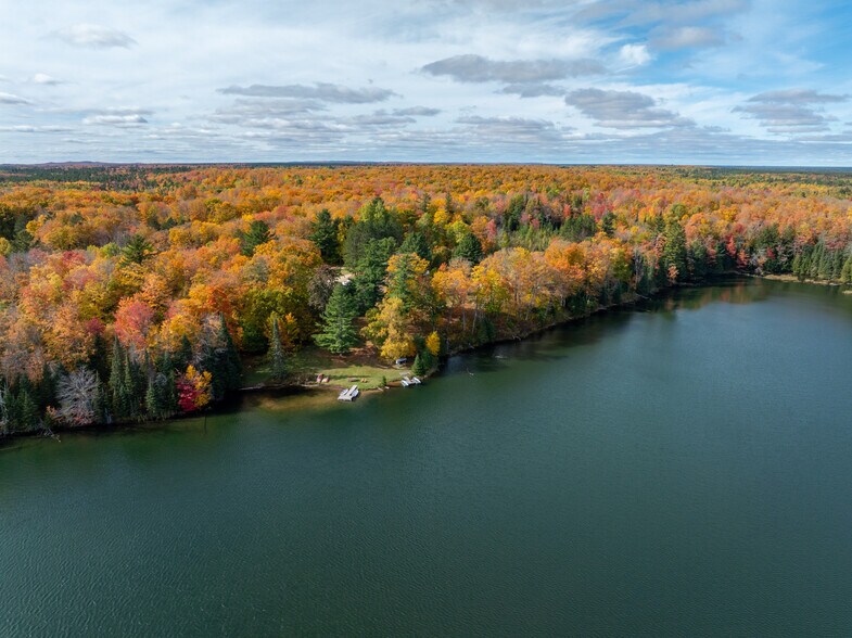 16878 County Road 505, Newberry, MI à vendre - Aérien - Image 2 de 37