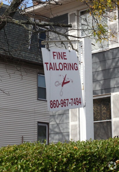 90-96 Park Rd, West Hartford, CT for sale - Building Photo - Image 2 of 3