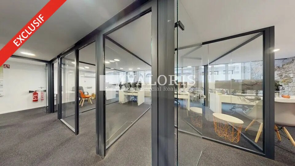 Bureau dans Lyon à louer - Photo du bâtiment - Image 2 de 10