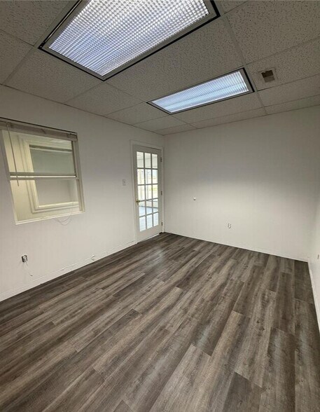 10639 Business Route 21, Hillsboro, MO à louer - Photo du bâtiment - Image 2 de 7