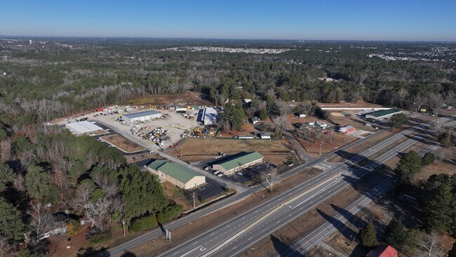 More details for 4758 US Highway 301 S, Hope Mills, NC - Multiple Space Uses for Lease