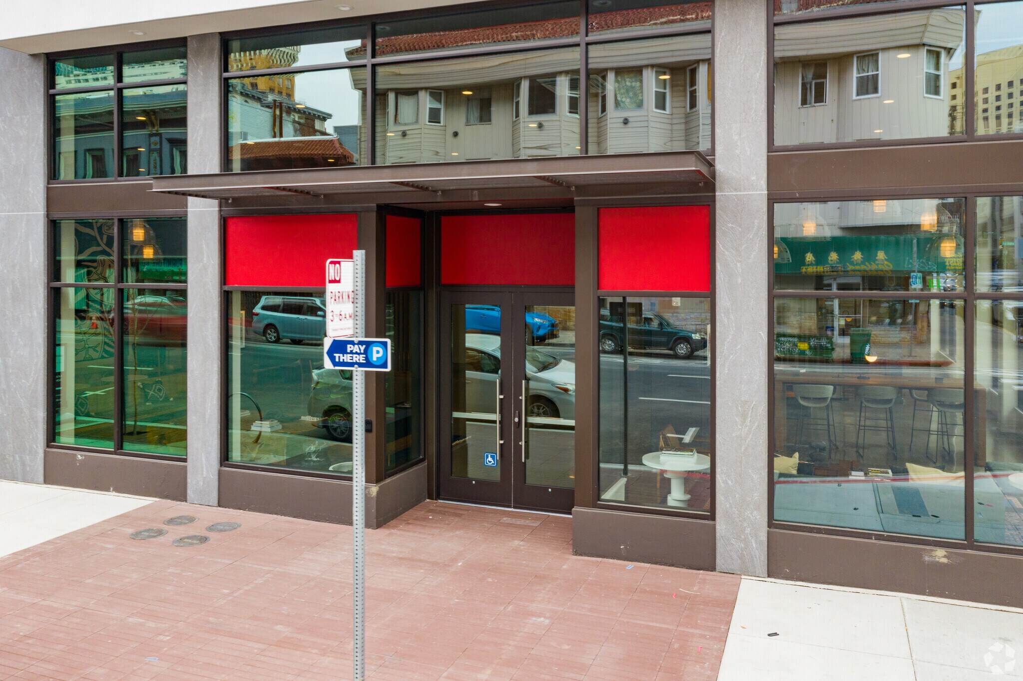 1100 Webster St, Oakland, CA for lease Building Photo- Image 1 of 151