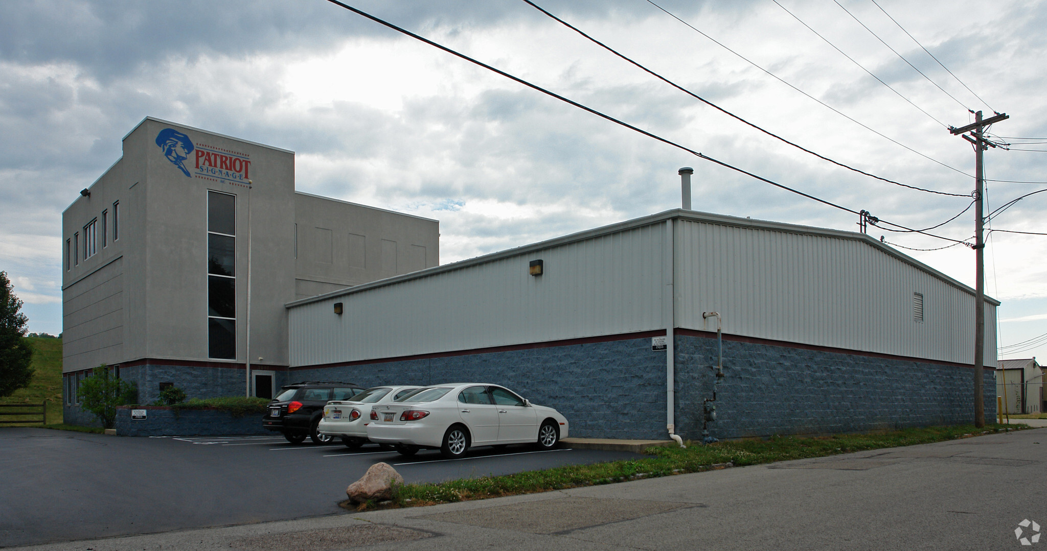 1001 2nd Ave, Dayton, KY for sale Primary Photo- Image 1 of 1