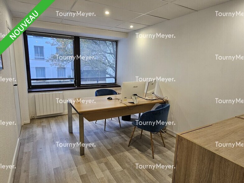 Office in Rennes for lease - Interior Photo - Image 2 of 4