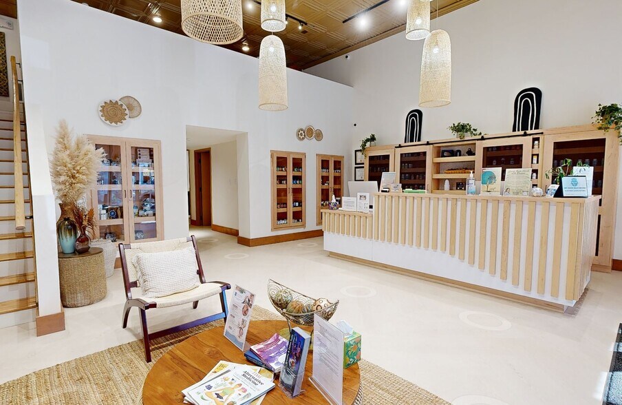 227 Main St, Fort Mill, SC à louer - Numérisation 3D de Matterport - Image 2 de 18