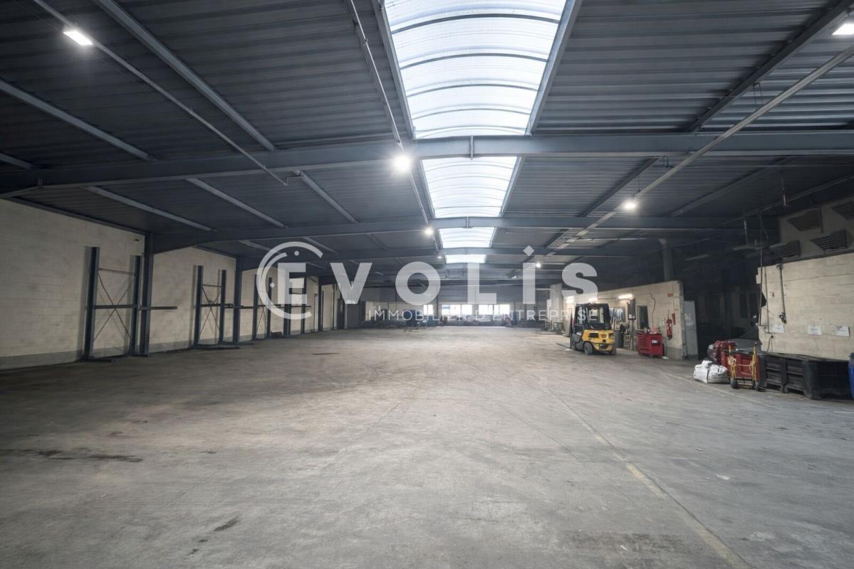 Flex in Noisiel for lease Interior Photo- Image 1 of 3