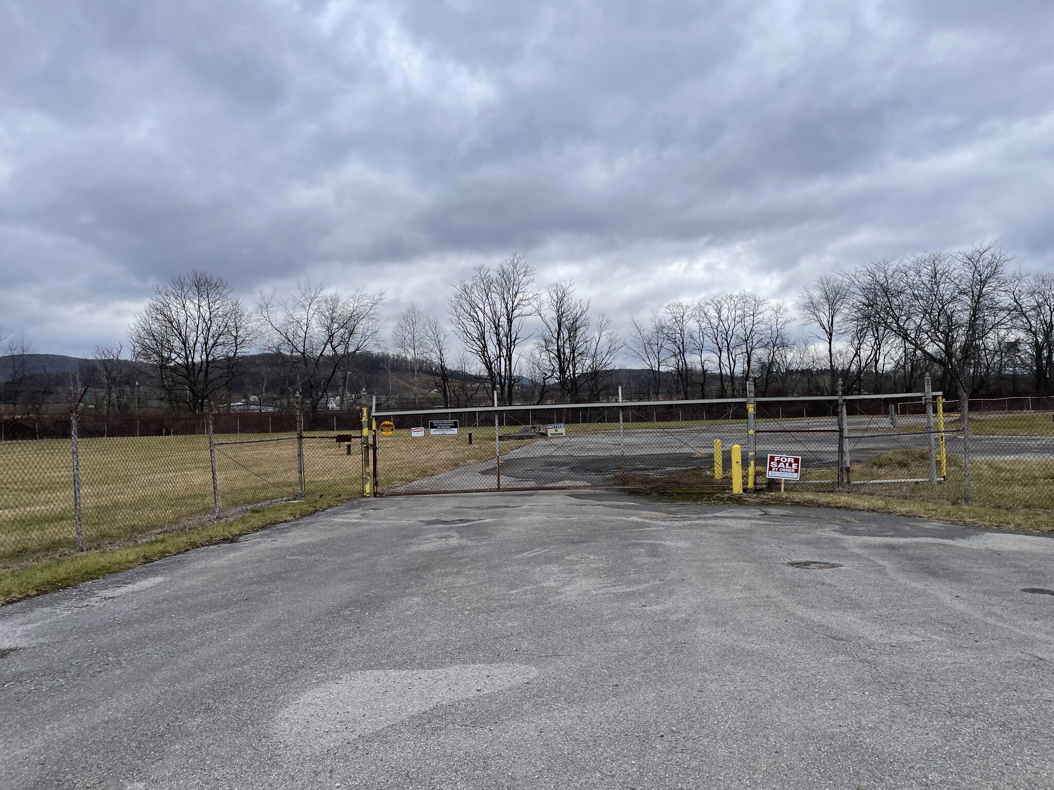 2957 Everett Rd, East Freedom, PA for sale Primary Photo- Image 1 of 2