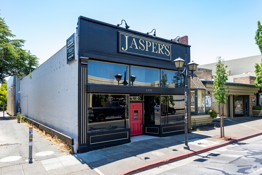 6957 Sebastopol Ave, Sebastopol, CA for sale - Building Photo - Image 1 of 21