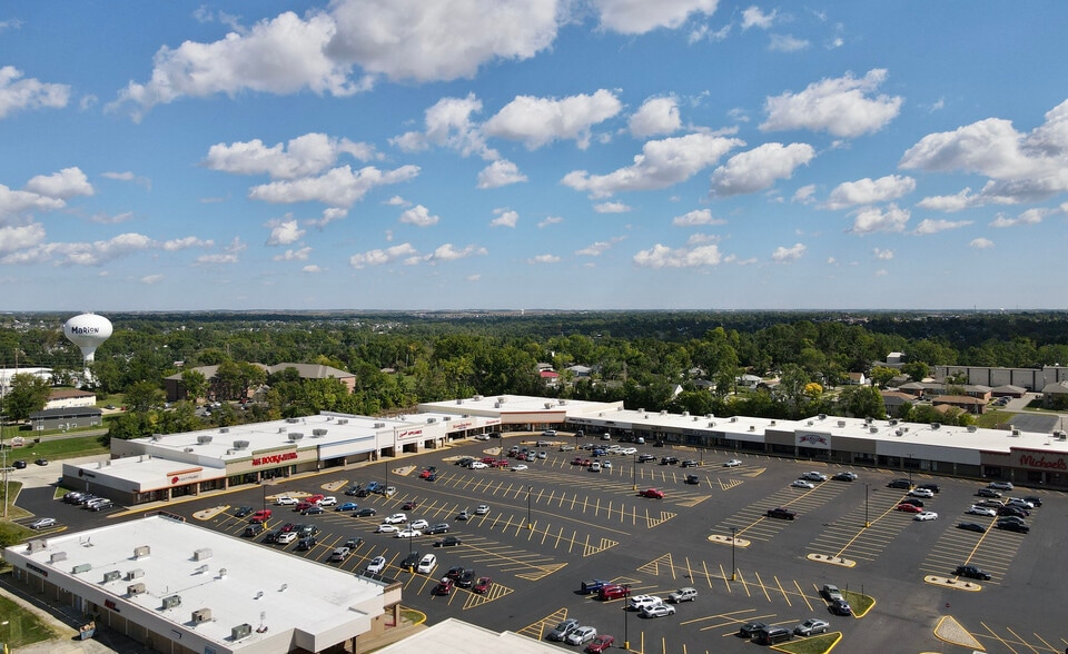 1400 Twixt Town Rd, Marion, IA for lease - Building Photo - Image 2 of 6