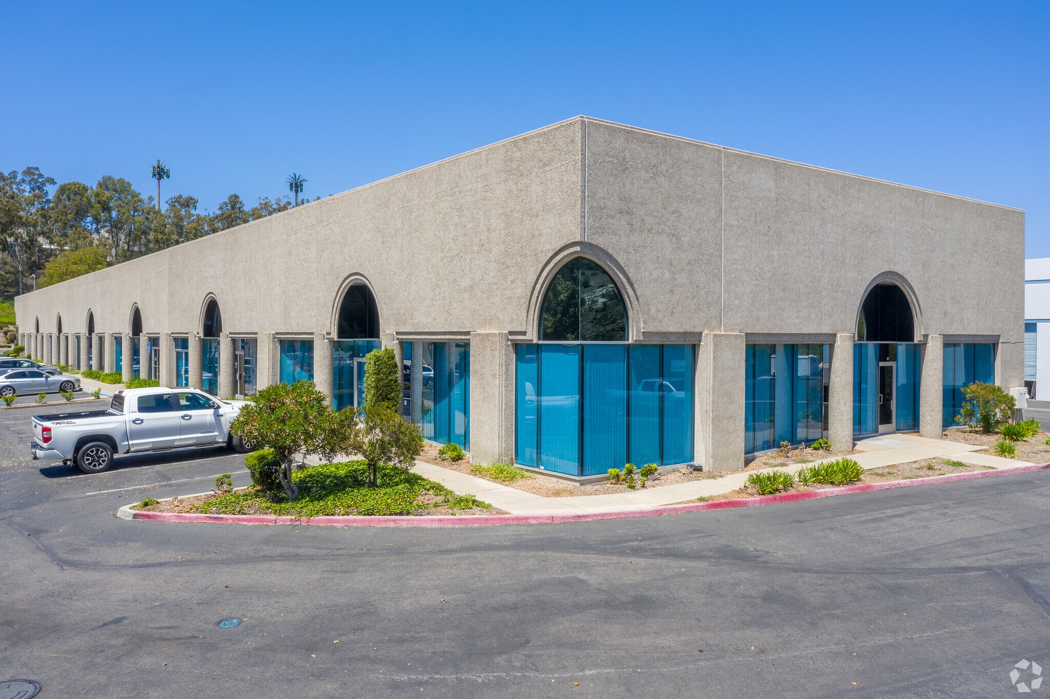 4055 Oceanside Blvd, Oceanside, CA for lease Primary Photo- Image 1 of 10
