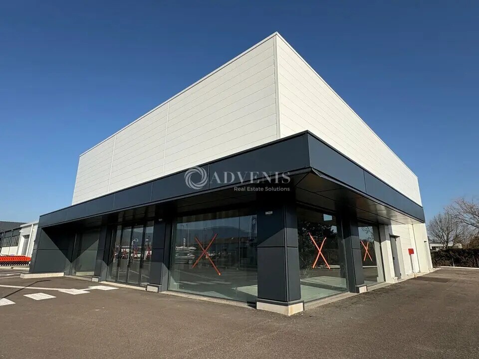 Flex in Obernai for lease Building Photo- Image 1 of 7