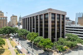 More details for 711 Navarro St, San Antonio, TX - Retail for Lease