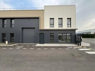 Plus de détails pour 150 Bis Rue Ampère, Genay - Local d'activités à louer