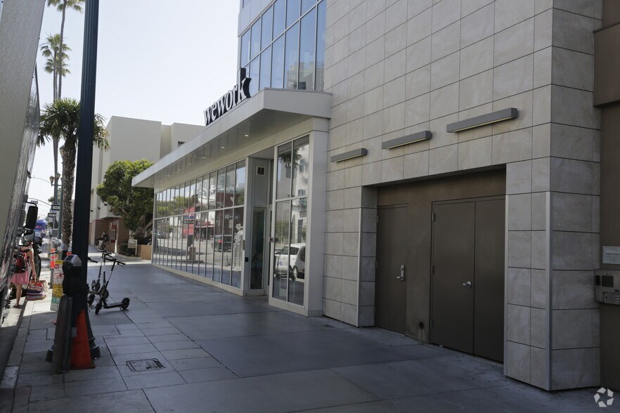 312 Arizona Ave, Santa Monica, CA à louer - Photo du bâtiment - Image 2 de 14